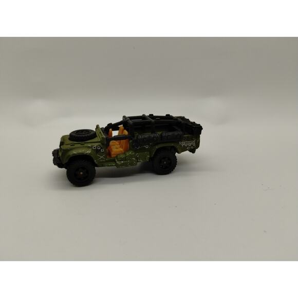 Lot of 7 Matchbox Diecast Cars - Ambulance - Nissan Z - Sahara Survivor - Picture 6 of 10